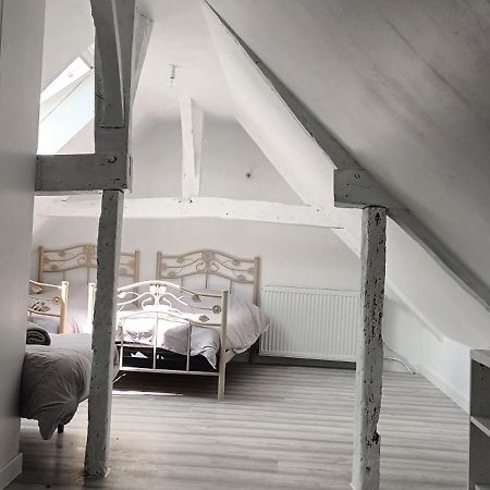 Maison De Campagne Seiches-sur-le-Loir Экстерьер фото